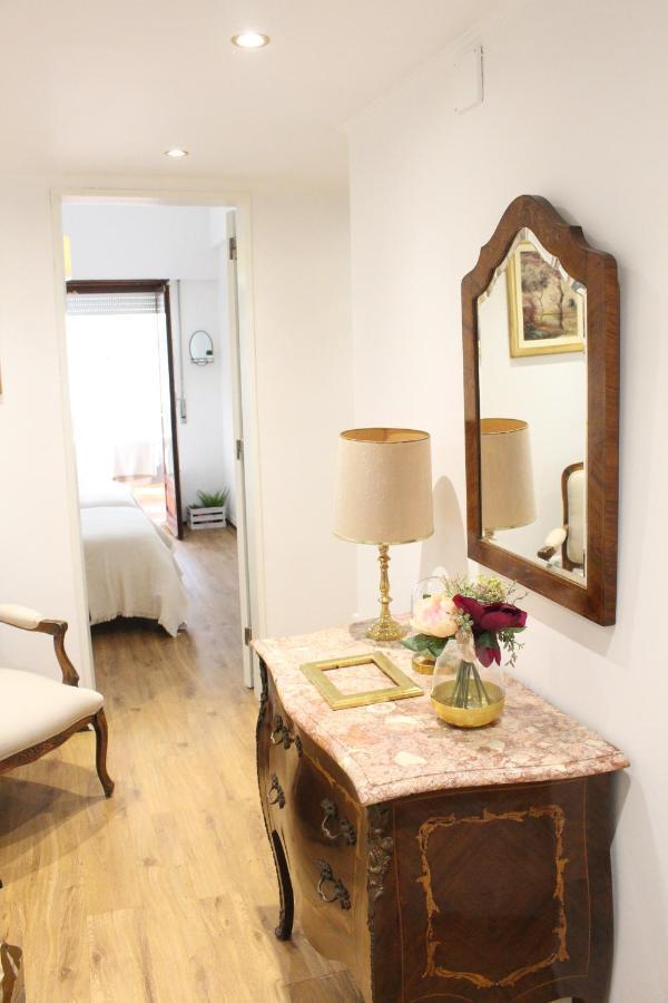 Rocha - Sunny & Cousy 2 Bedrooms In Campo De Ourique *